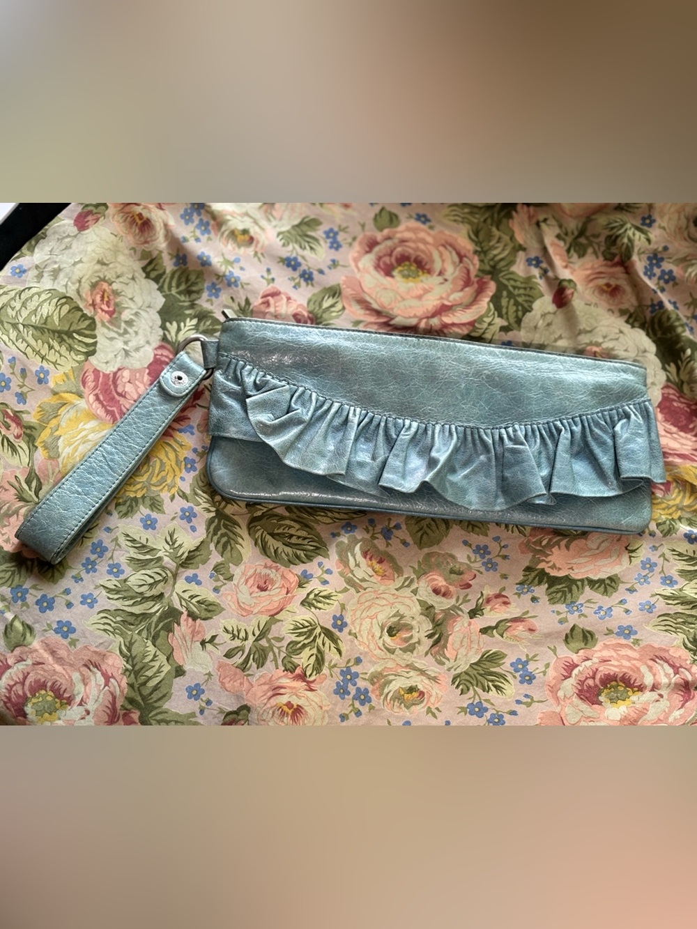 HOBO international TEAL BLUE wristlet WALLET feminine RUFFLE leather - Picture 5 of 10